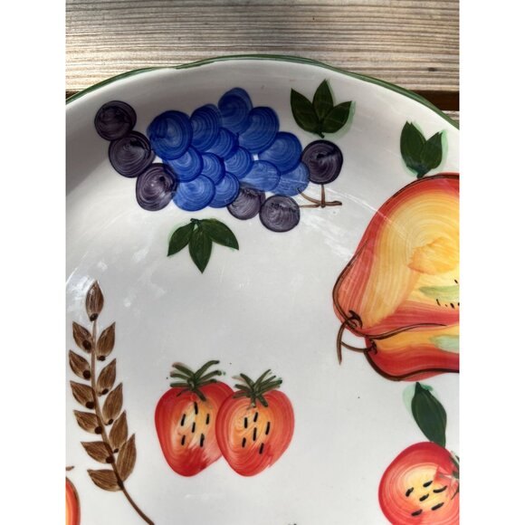 Oneida Vintage Hand-Painted Fruit Dinner Plate With Green Trim Edge - Picture 3 of 12